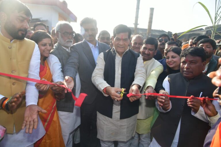 किसानों की समृद्धि व गन्ना उद्योग के विकास हेतु सरकार सतत प्रतिबद्ध: ए के शर्मा