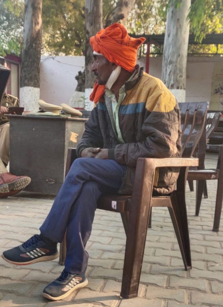 रौजा मंडी में दलित किसान से रंगदारी व मारपीट हुई
