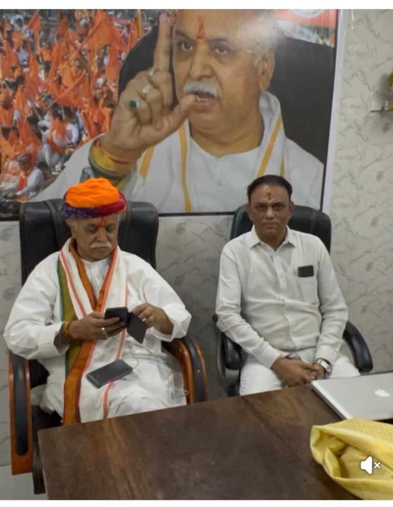 जनसेवा और मानवता के मार्ग पर डॉ. तोगड़िया का योगदान अतुलनीय