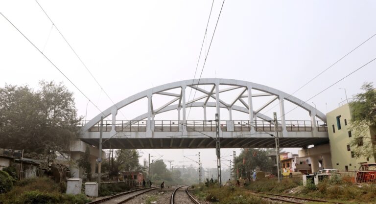 पूर्वोत्तर रेलवे की बड़ी उपलब्धि: वाराणसी-औंड़िहार खंड पर आरओबी से ट्रैफिक को राहत