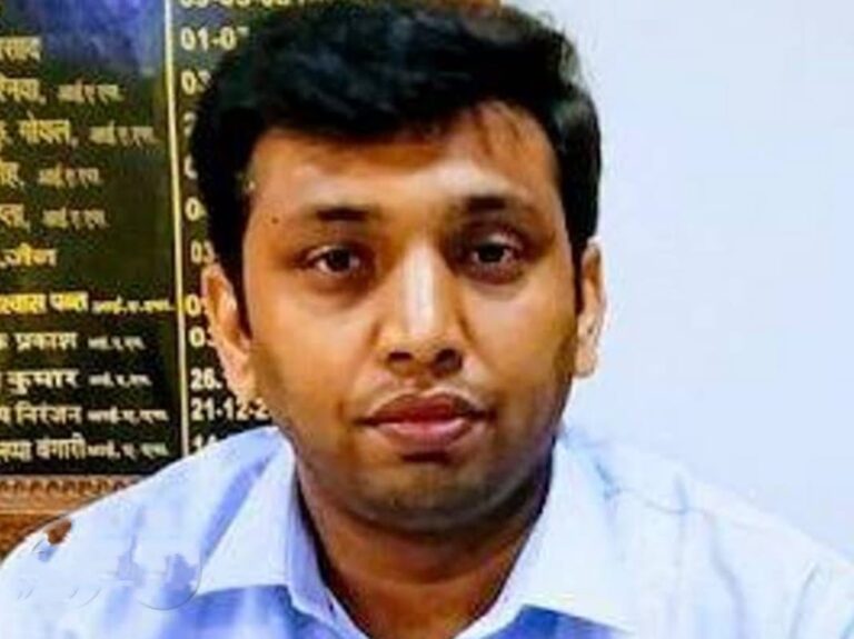 आगरा में किसानों को राहत: यूरिया उर्वरक की सुचारू आपूर्ति जारी, डीएम ने की संयमित उपयोग की अपील