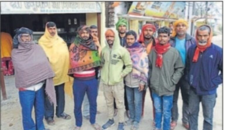 कड़ाके की ठंड से मजदूर मंडियों में पसरा सन्नाटा, रोजी-रोटी पर संकट