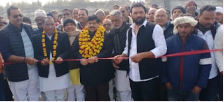 विधायक रिज़वी ने खरीद–दरौली घाट पीपा पुल का किया उद्घाटन, नववर्ष पर जनता को मिली बड़ी सौगात