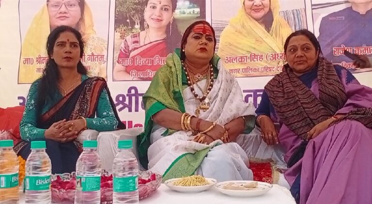 काली मंदिर जीर्णोद्धार कार्यक्रम में डीएम, चेयरमैन व महामंडलेश्वर ने की पूजा-अर्चना