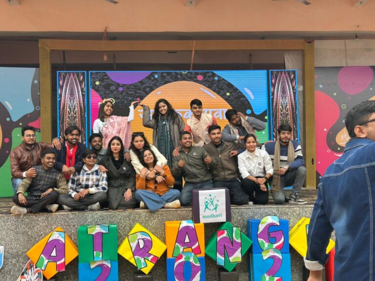 दो दिवसीय स्टाइल समिट एवं ग्रैंड वस्त्र प्रदर्शनी का भव्य शुभारंभ