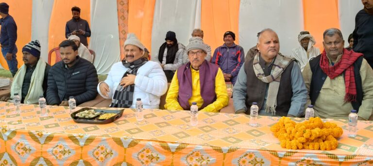 साधु बाबा क्रिकेट प्रतियोगिता में अमाव की शानदार जीत, गोसलपुर को छह विकेट से हराया