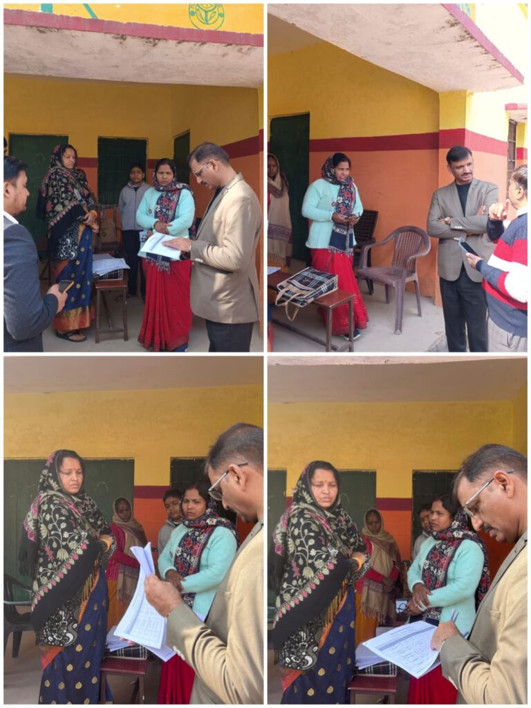 Mau News: विशेष प्रगाढ़ पुनरीक्षण कार्यक्रम के तहत जिलाधिकारी ने बूथों का किया औचक निरीक्षण