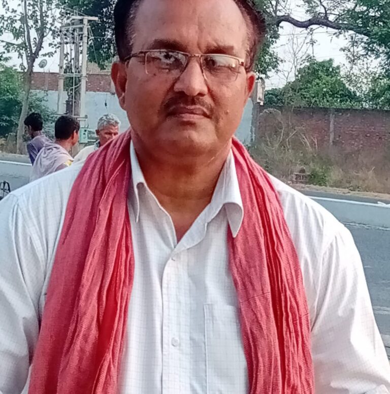 मजार ध्वस्तीकरण पर सियासी घमासान, प्रशासन पर चयनात्मक कार्रवाई और दबाव के आरोप