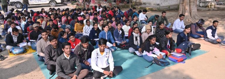 राष्ट्रीय युवा सप्ताह के अंतर्गत निबंध एवं पोस्टर प्रतियोगिता आयोजित