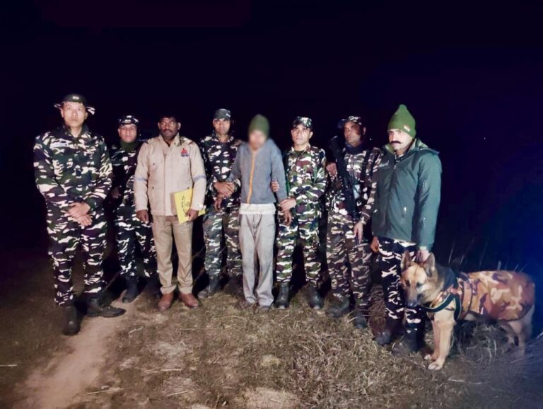 एसएसबी की बड़ी कार्रवाई: भारत-नेपाल सीमा पर स्मैक तस्कर गिरफ्तार, नानपारा सेक्टर में सतर्कता से नाकाम हुई तस्करी