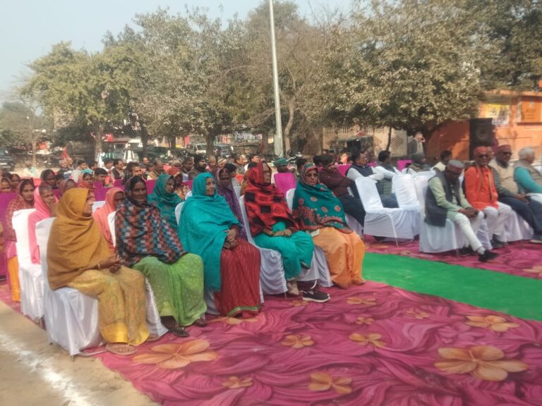 हिन्दू सम्मेलन में धर्म व संस्कृति की रक्षा का लिया संकल्प