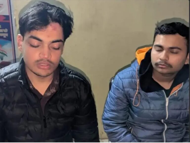 केएमसी मेडिकल कॉलेज में रैगिंग की हैवानियत! जूनियर छात्रों को बेरहमी से पीटा, जूता चटवा कर किया अपमान