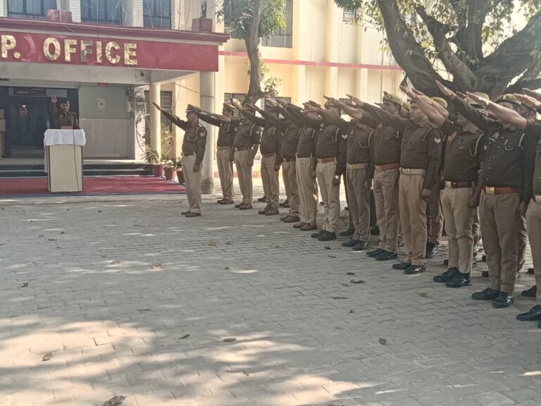 राष्ट्रीय मतदाता दिवस पर पुलिसकर्मियों ने लिया लोकतंत्र को मजबूत करने का संकल्प
