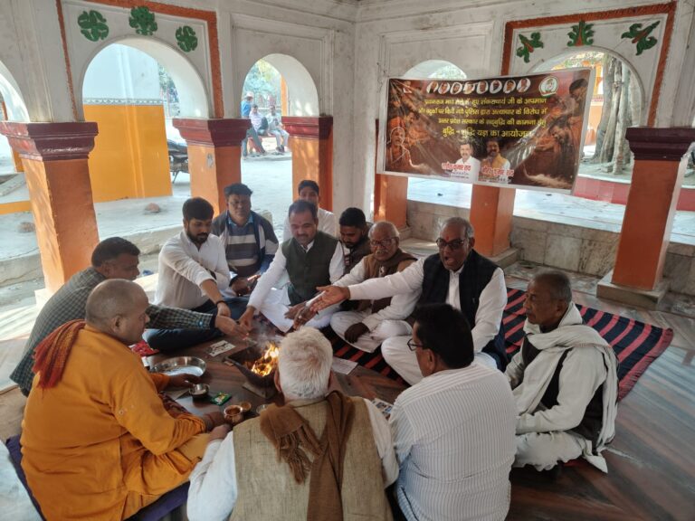 शंकराचार्य प्रकरण पर सरकार से सार्वजनिक माफी की उठी मांग