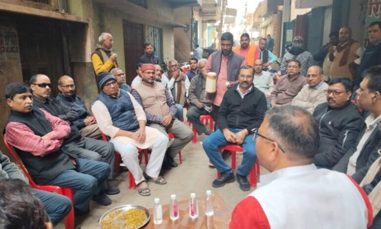 बलिया दवा मंडी समस्याएं: धर्मेन्द्र सिंह ने दिया समाधान का भरोसा