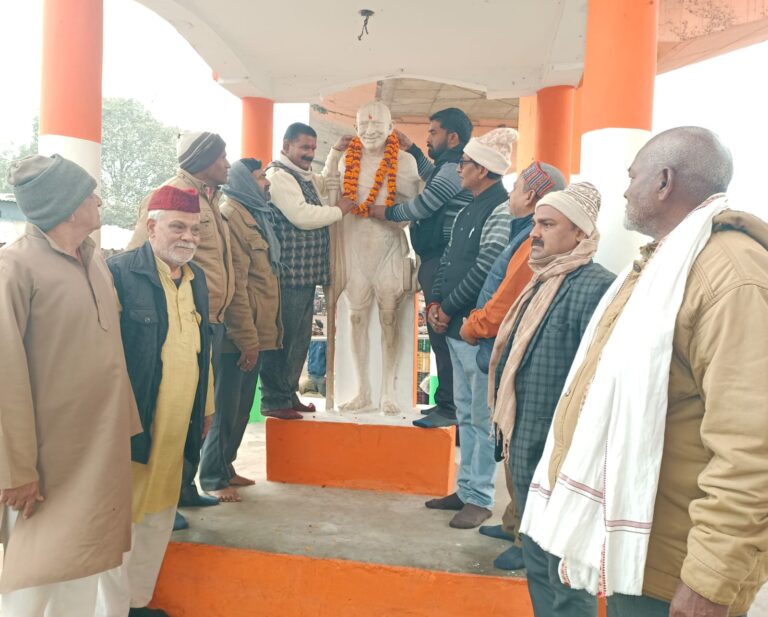 सत्य और अहिंसा के देवदूत थे महात्मा गांधी – डॉ धर्मेन्द्र पाण्डेय
