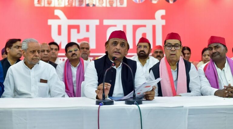 Samajwadi Party का बागियों के लिए ‘वापसी फॉर्मूला’: राज्यसभा वोट से खुलेगा रास्ता