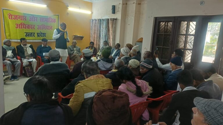 बुनकर वाहिनी से बुनाई व्यवसाय के कारीगरों की उम्मीदें हुई बलवती