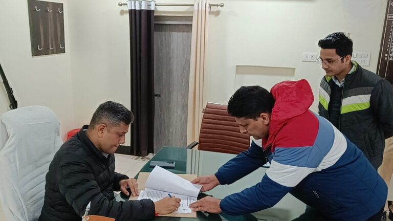 नवागत एसएसपी डॉ. कौस्तुभ ने संभाला कार्यभार