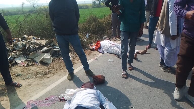 भागलपुर,पिंडी मार्ग पर भीषण सड़क हादसा 5 लोग गंभीर