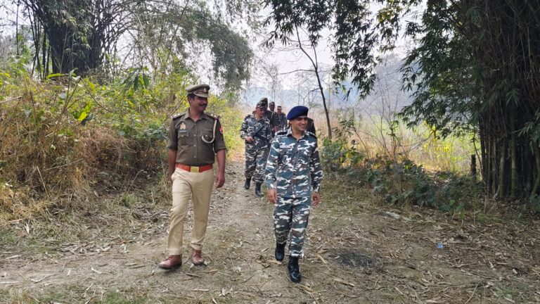 भारत–नेपाल सीमा पर हाई अलर्ट: पुलिस व एसएसबी का मेगा सघन चेकिंग अभियान