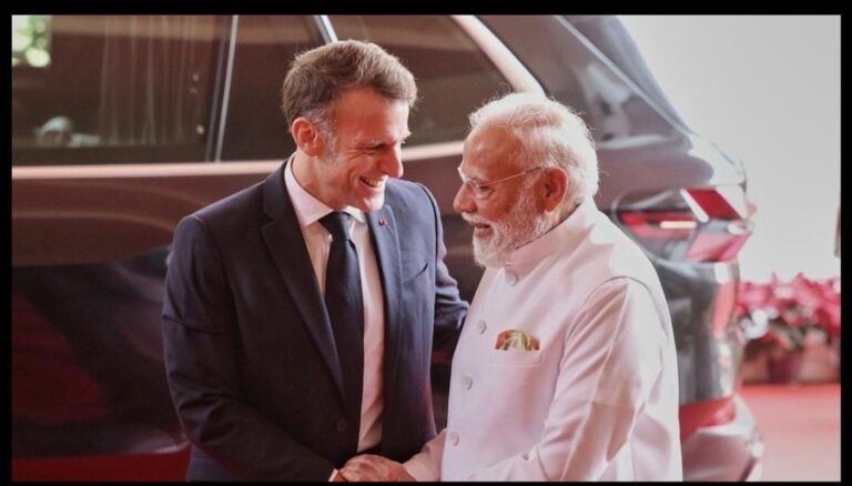इंडिया एआई इम्पैक्ट समिट 2026 में मैक्रॉन का बड़ा बयान, बच्चों के सोशल मीडिया पर लग सकता है प्रतिबंध