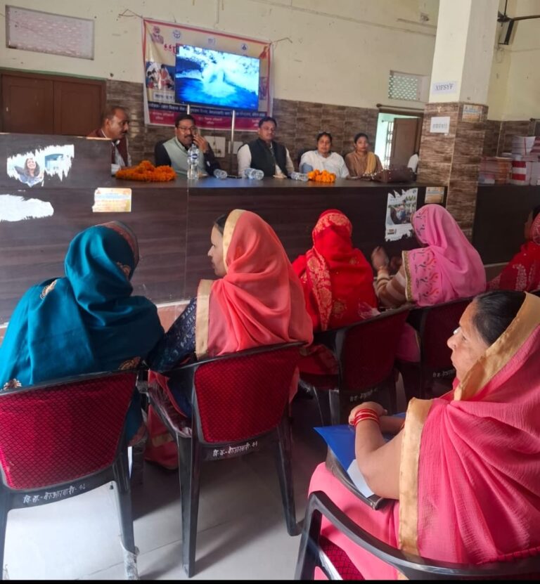 मानदेय वृद्धि की घोषणा के बीच आंगनवाड़ी कार्यकत्रियों का विशेष प्रशिक्षण