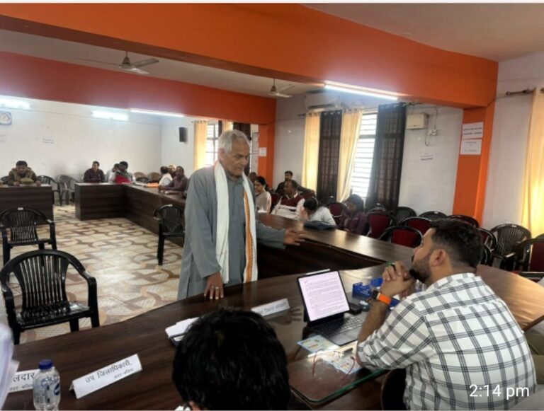 तहसील दिवस में जनसमस्याओं का हुआ निस्तारण, सीडीओ ने दिए सख्त निर्देश