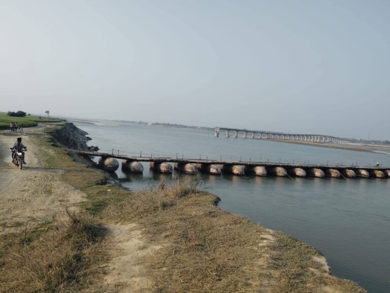 मोहन सेतु निर्माण में कटान से रुकावट, 10 नए पीलर बनाने की तैयारी