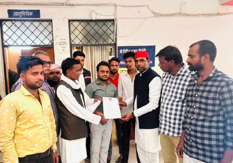 बी एस ए सहित सभी दोषियों पर हो कार्यवाही- विजय रावत