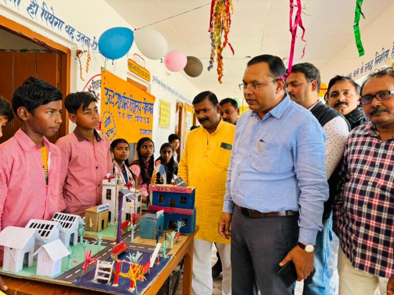 राष्ट्रीय विज्ञान दिवस पर छात्रों की वैज्ञानिक प्रतिभा का प्रदर्शन