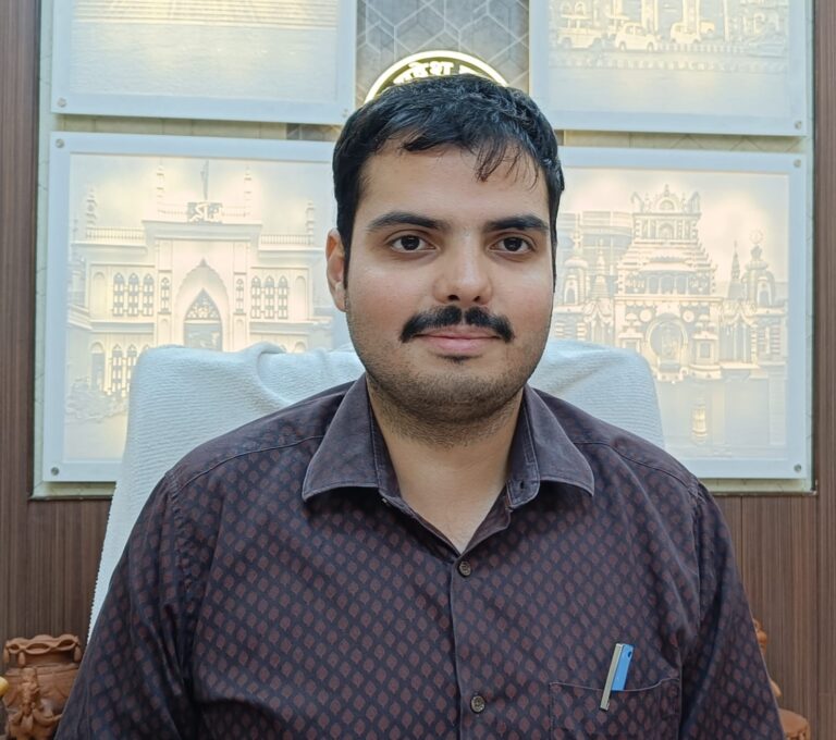 सीएम डैशबोर्ड पर लापरवाही बर्दाश्त नहीं जिम्मेदारों को कारण बताओ नोटिस