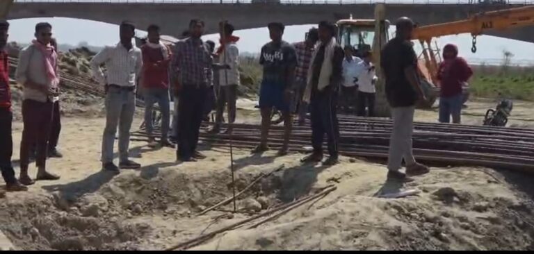 Ghaghara Bridge Accident: तुर्तीपार पुल निर्माण में बड़ा हादसा, 2 मजदूरों की मौत, कई घायल