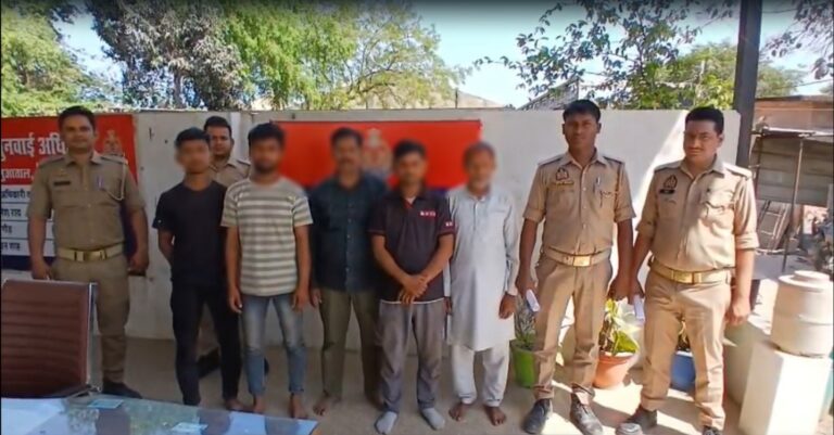 गोरखपुर में जमीन विवाद बना खूनी संघर्ष: लाठी-डंडे और रॉड से हमला, 5 आरोपी गिरफ्तार
