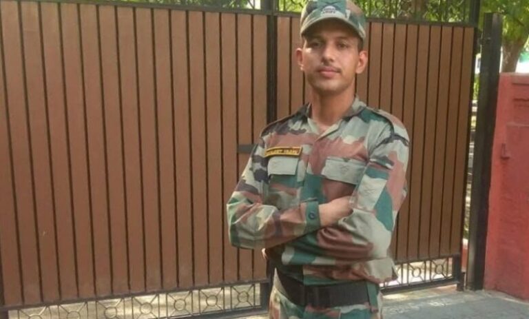 सेना के जवान रणजीत यादव का निधन, पूरे गांव में शोक की लहर