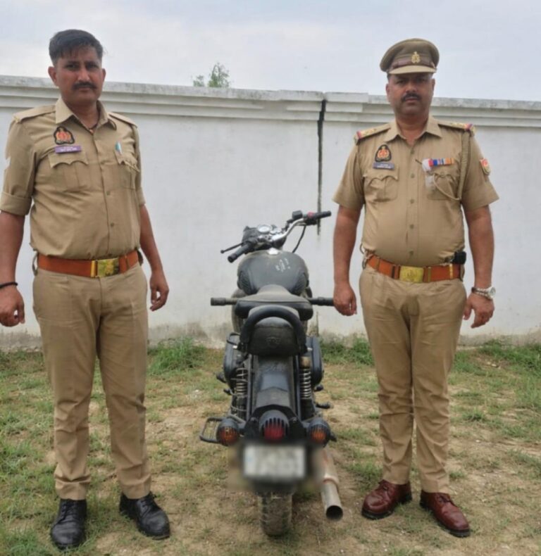 गैंगस्टर पर पुलिस का शिकंजा, 2.5 लाख की अवैध संपत्ति जब्त