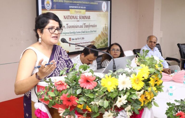 आभासी माध्यमों की भाषा से मौखिक परंपराओं को चुनौती: प्रो. जीएन देवी