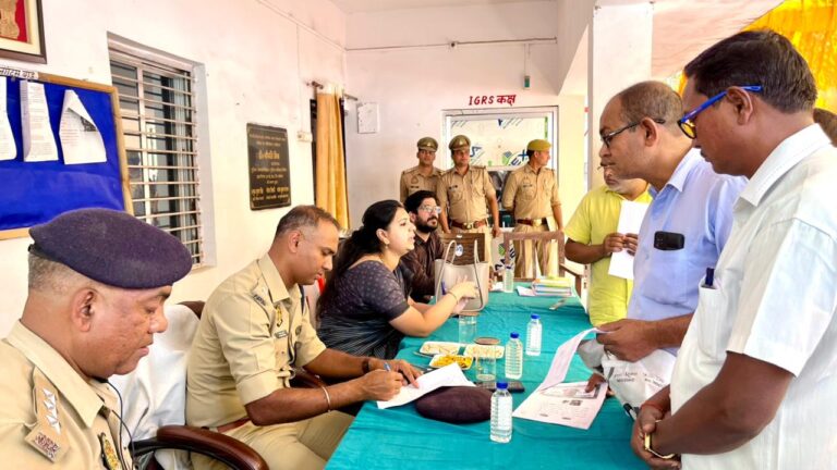 थाना समाधान दिवस में 119 शिकायतें प्राप्त, 25 का मौके पर निस्तारण