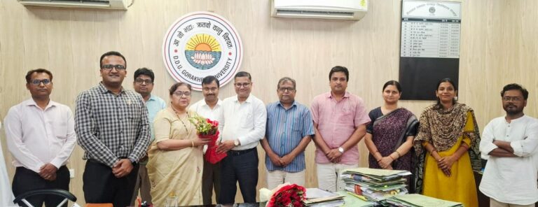 हिंदी विभाग को मिला नया नेतृत्व: प्रो. विमलेश मिश्र ने संभाली विभागाध्यक्ष की जिम्मेदारी