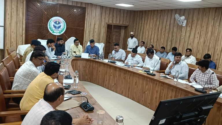 बाढ़ व जलभराव नियंत्रण को लेकर प्रशासन सख्त
