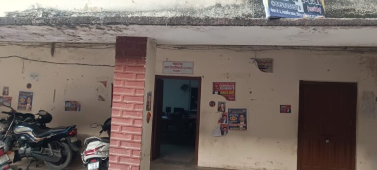 पुराने कलेक्ट्रेट में एसी आउटडोर चोरी सुरक्षा व्यवस्था पर गंभीर सवाल