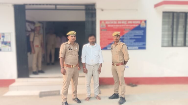 मंदिर में देव प्रतिमा खंडित होने से मचा हड़कंप, पुलिस ने आरोपी को किया गिरफ्तार