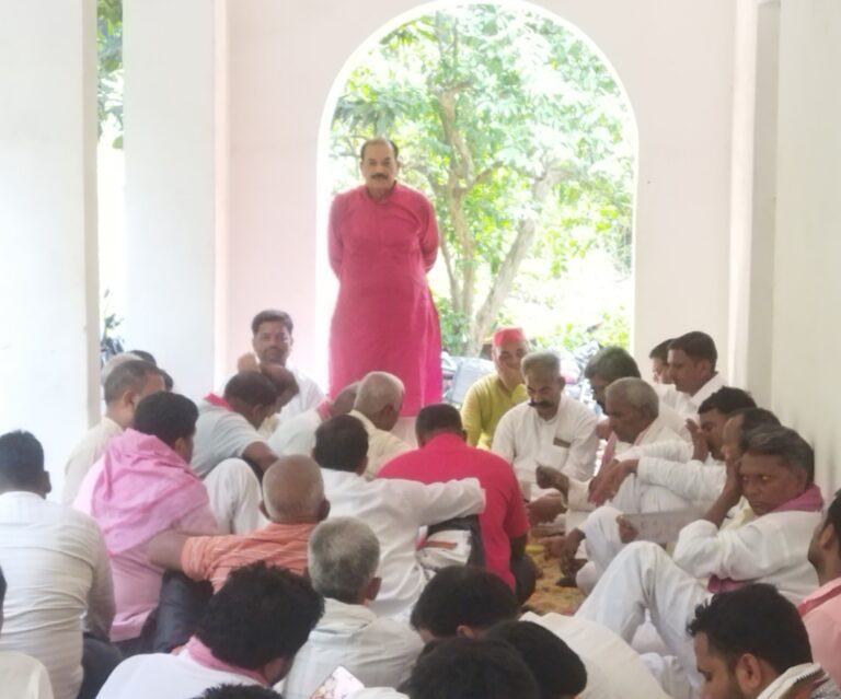सपा की मासिक बैठक मे आगामी विधानसभा चुनाव को लेकर विचार विमर्श