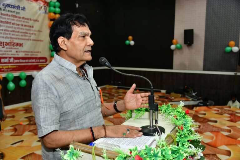 प्रदेश सरकार शिक्षकों के सम्मान और कल्याण के लिए प्रतिबद्ध: नगर विकास एवं ऊर्जा मंत्री