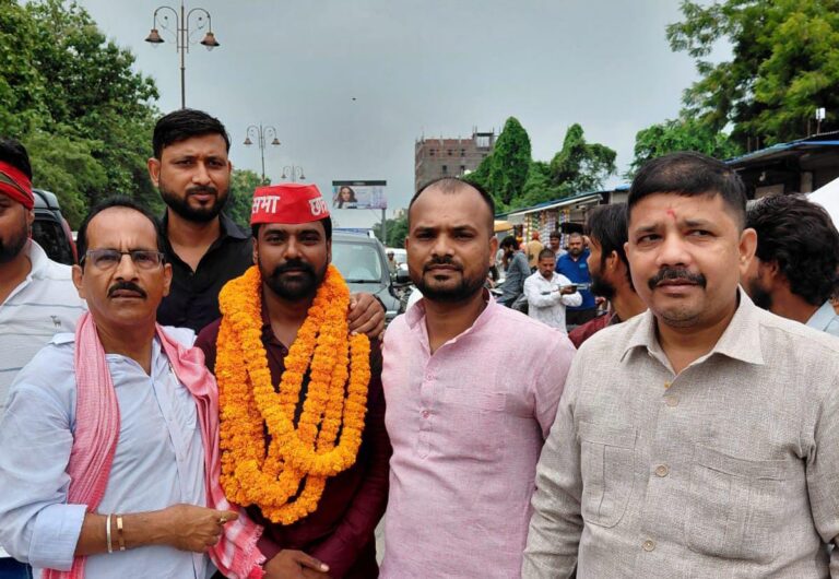 समाजवादी छात्र सभा के नवनियुक्त प्रदेश सचिव अश्वनी गौड़ का भव्य स्वागत